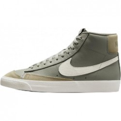 Chaussures Nike Blazer Mid...