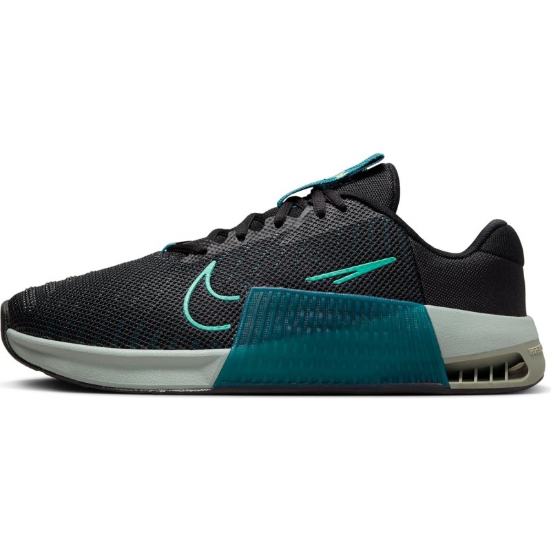 Chaussures de sport basses pour hommes NIKE